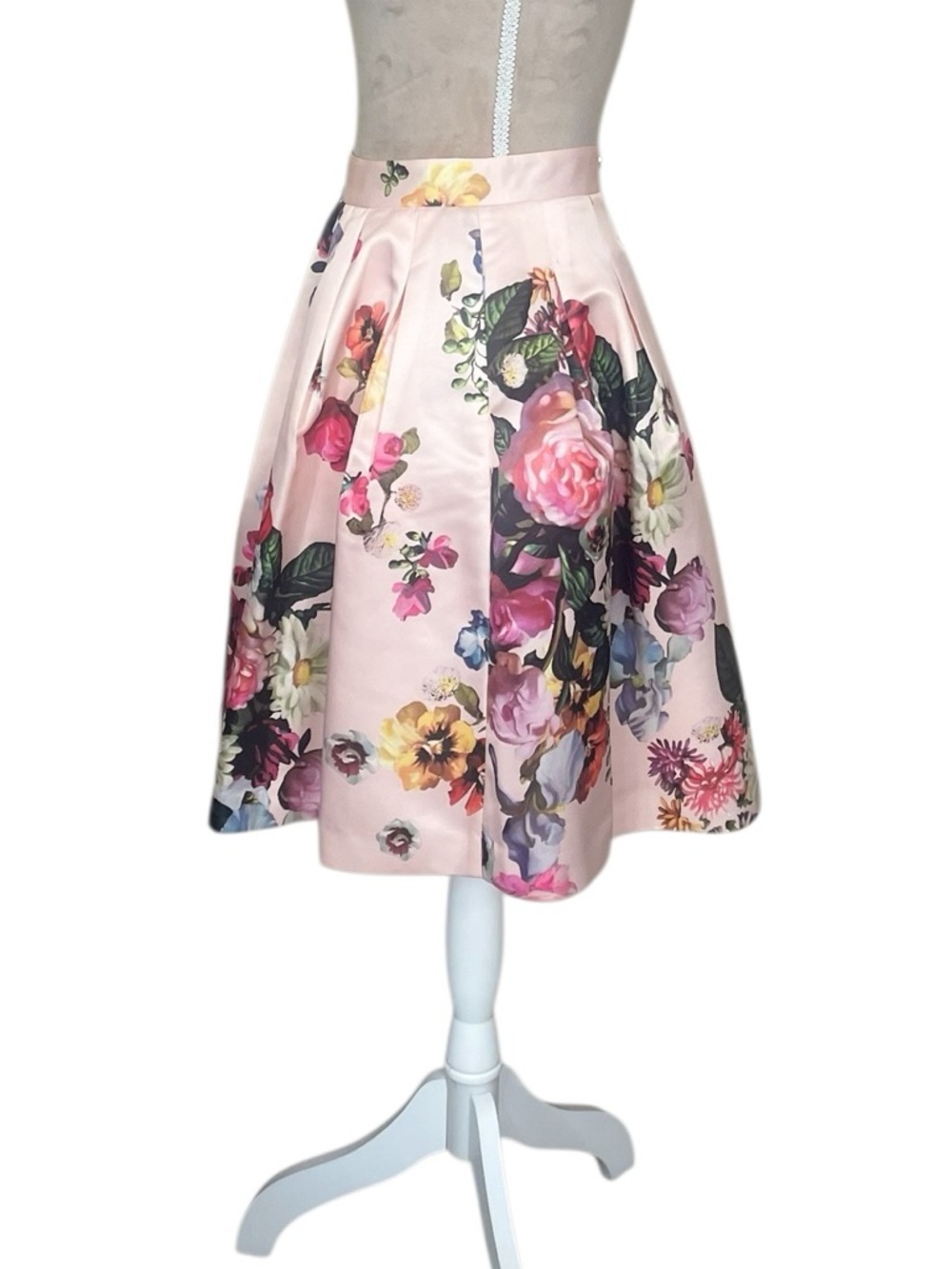 Ted Baker Pink “Flowtii Oil Painting” Floral Print A-Line Skirt - Picture 3 of 14